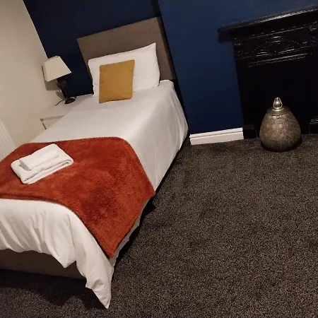 بيت للعطل Charming 2br House Close 2 Leeds Centre Wi-fi