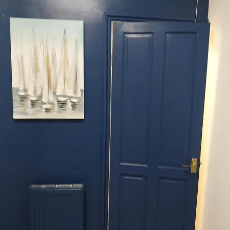 بيت للعطل Charming 2br House Close 2 Leeds Centre Wi-fi *