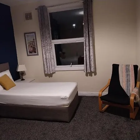 بيت للعطل Charming 2br House Close 2 Leeds Centre Wi-fi